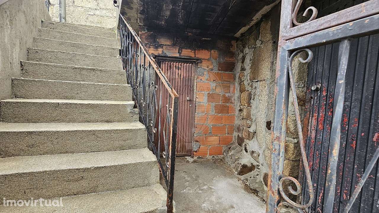 Moradia T2 para venda - Grande imagem: 3/26