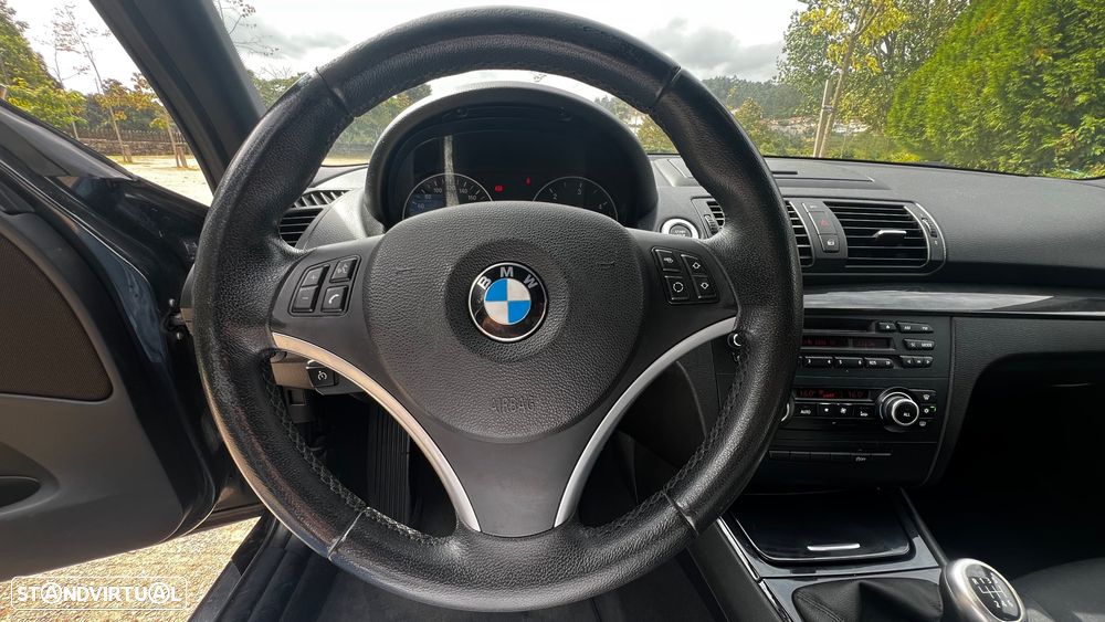 BMW 116 d Sport Line - 18