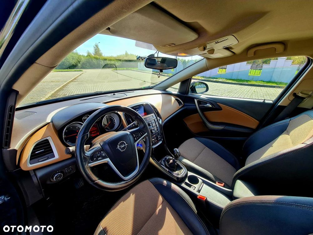 Opel Astra IV 2.0 CDTI Sport - 14