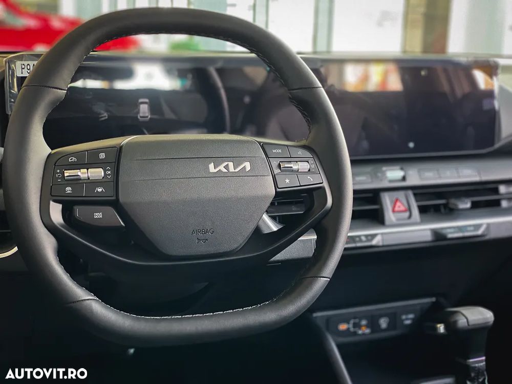 Kia K4 - 12