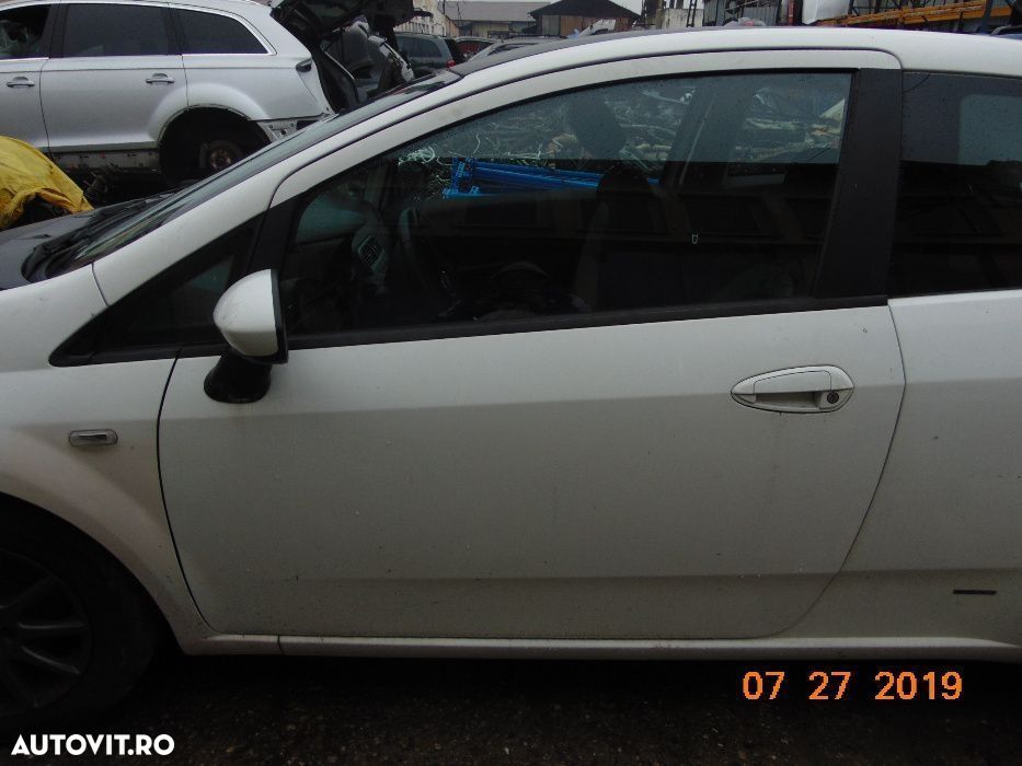 Usa Fiat Grande Punto 2005-2012 usi stanga dreapta dezmmebrez Punto - 2