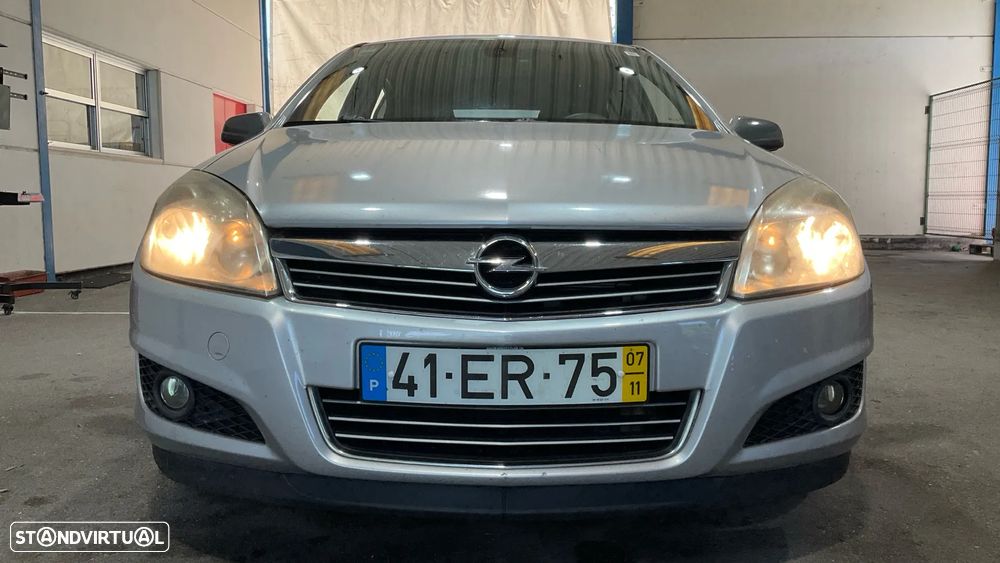 Opel Astra 1.7 CDTi Cosmo - 1