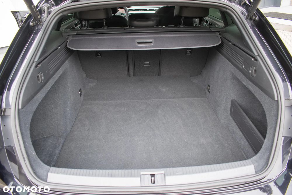 Volkswagen Arteon 2.0 TSI R-Line DSG - 28