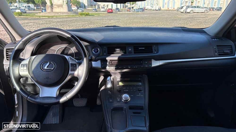 Lexus CT 200h 06 P.Convenience - 8