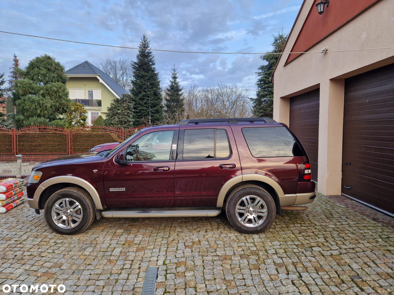 Ford Explorer 4.6 4WD - 3