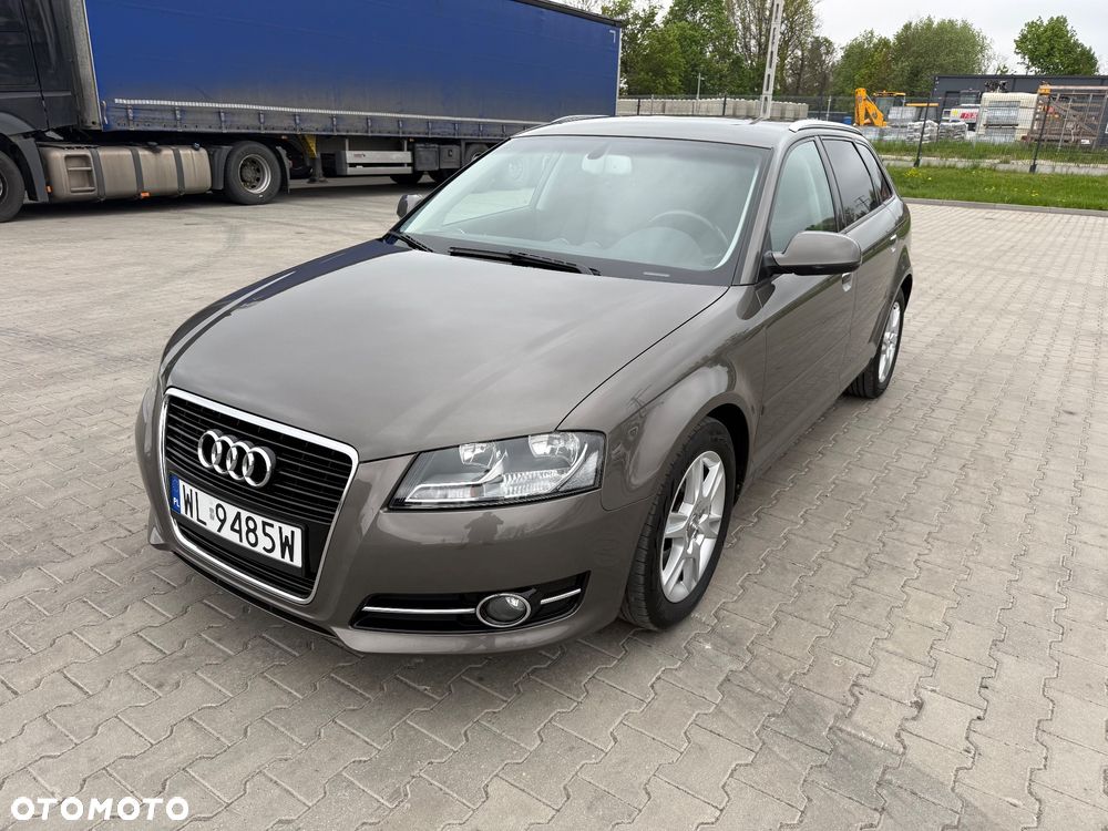 Audi A3 Sportback 1.6 TDI Attraction - 1