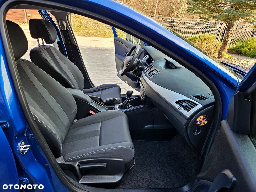 Renault Megane - 11