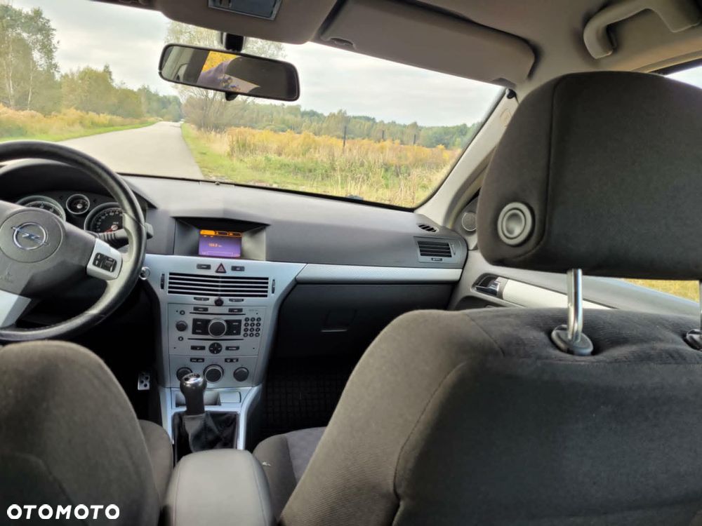 Opel Astra - 9