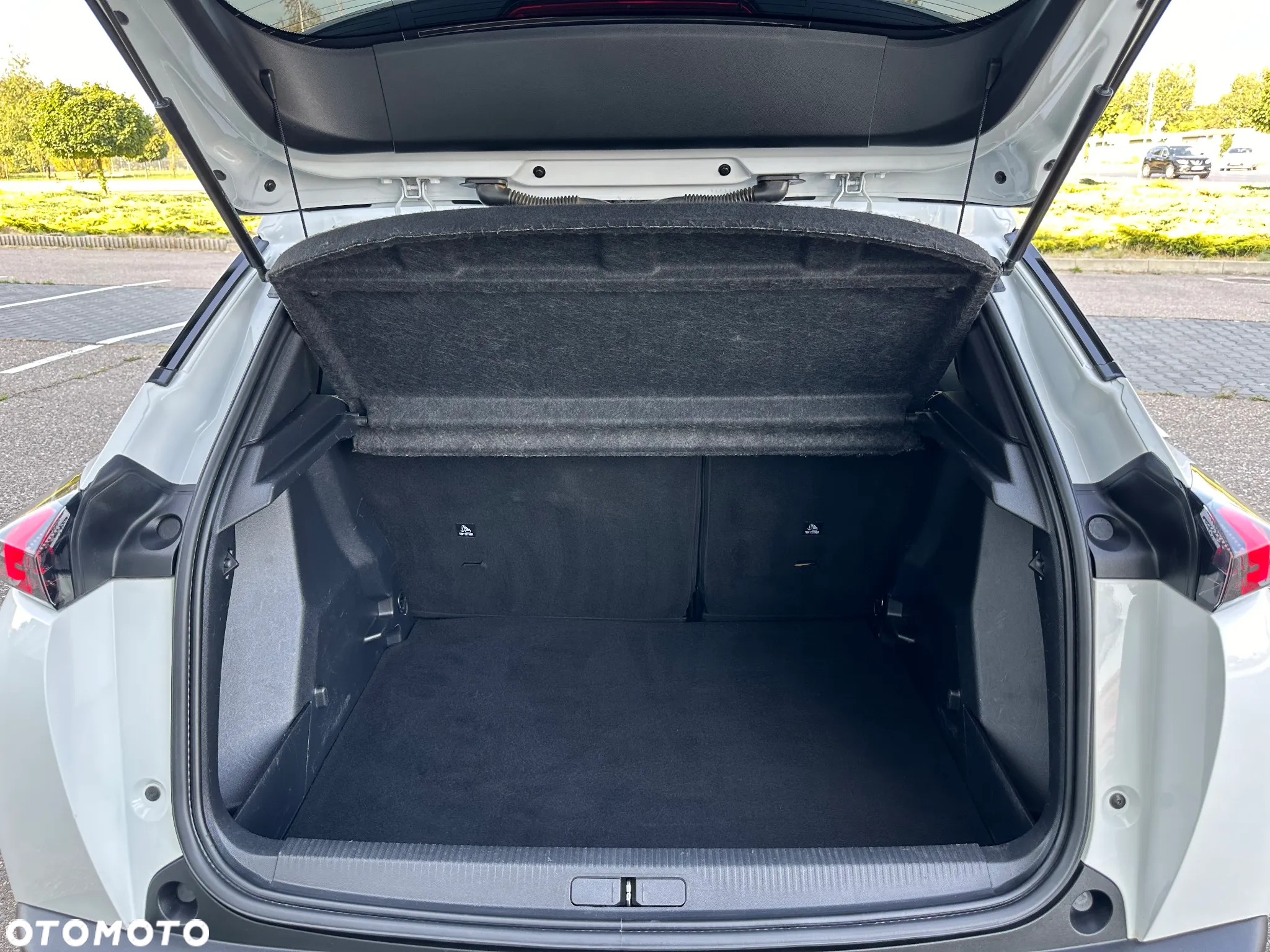 Peugeot 2008 PureTech 100 Style - 33