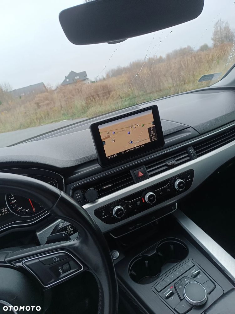 Audi A4 Avant - 11