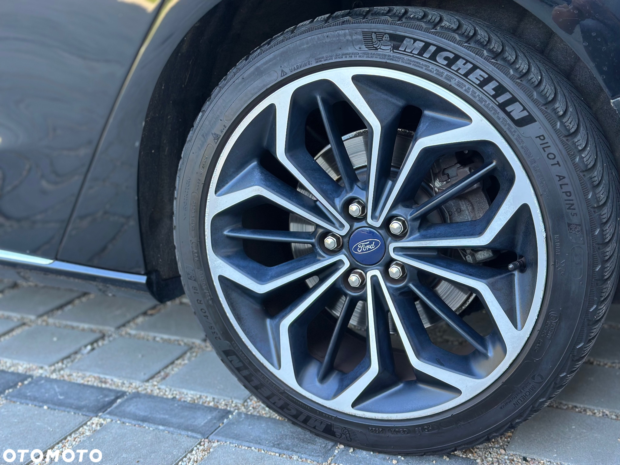 Ford Focus 1.0 EcoBoost Hybrid ST-LINE VIGNALE - 12