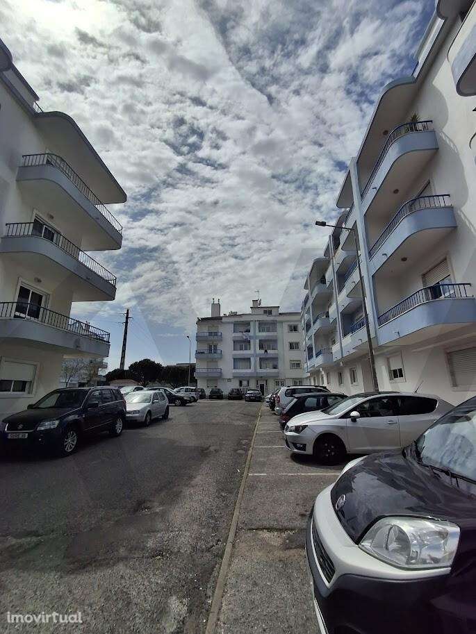 Vende-se Apartamento T3, com possibilidade de +1, em praceta familiar - Grande imagem: 4/31