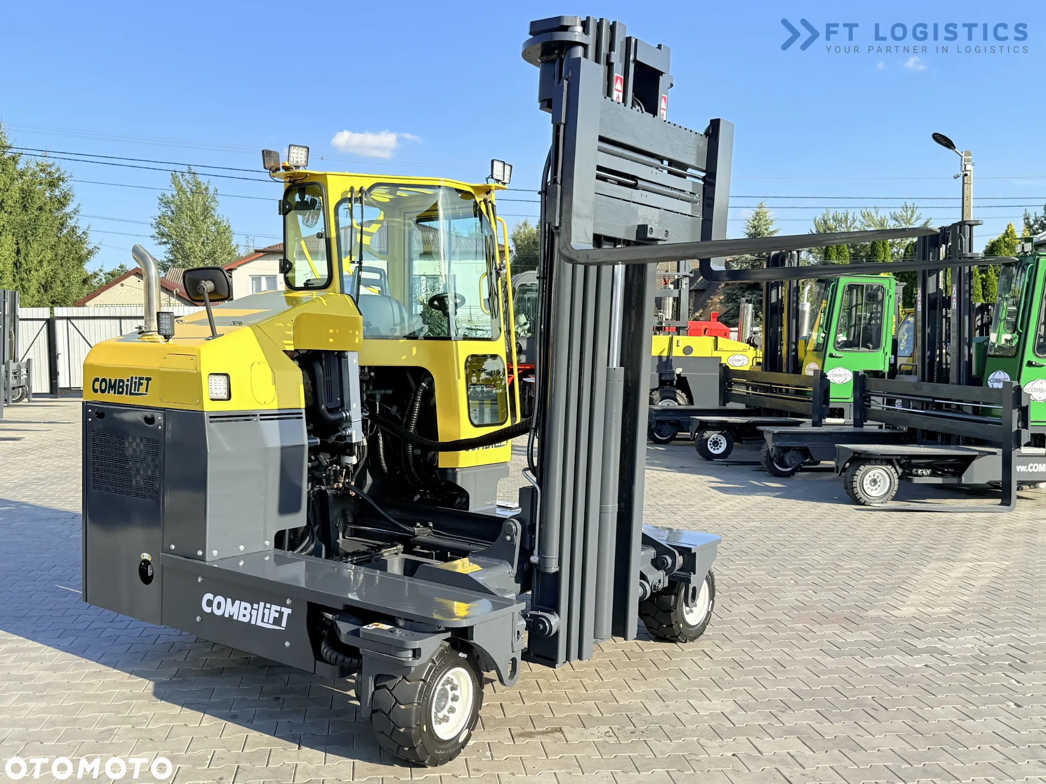Combilift C5000 / DIESEL / TRIPLEX 6000MM / WOLNY SKOK / POZYCJONER WIDEŁ / WBUDOWANA WAGA / OGRZEWANIE / PEŁNA KABINA / STAN IDEALNY / zeroka oferta wózków czterokierunkowych i bocznych, dopasowanych do różnorodnych potrzeb i zastosowań - 17