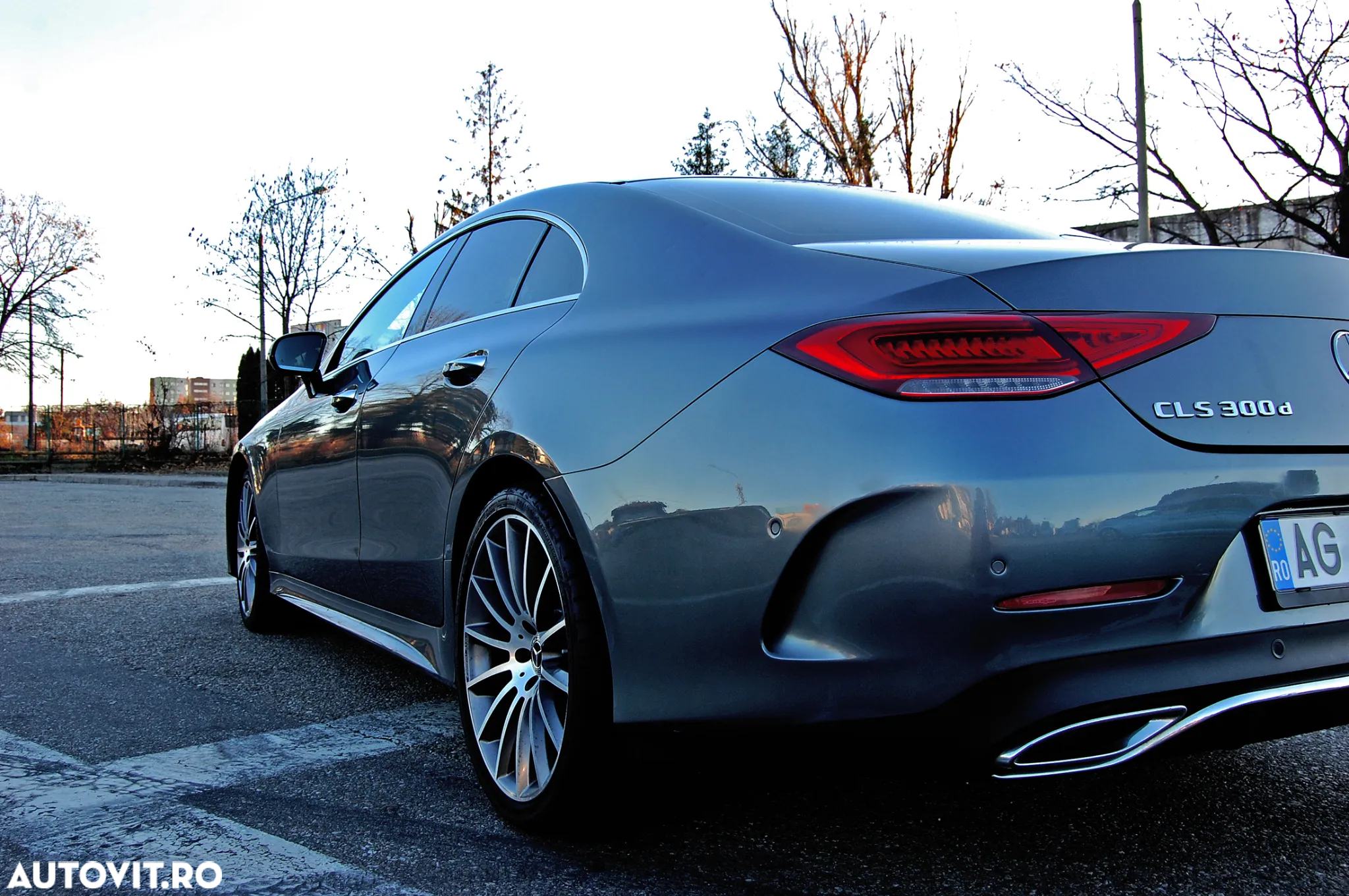 Mercedes-Benz CLS 300 d Aut - 6