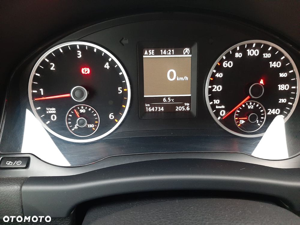 Volkswagen Tiguan 2.0 TDI DPF BlueMotion Technology Cup Sport & Style - 30