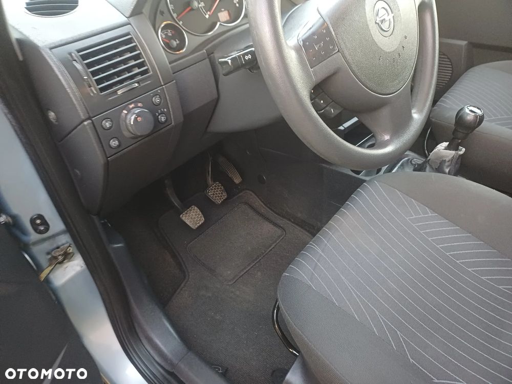 Opel Meriva 1.4 - 21