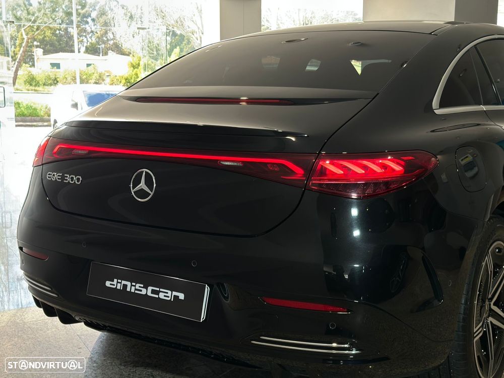 Mercedes-Benz EQE 300 AMG Line - 44