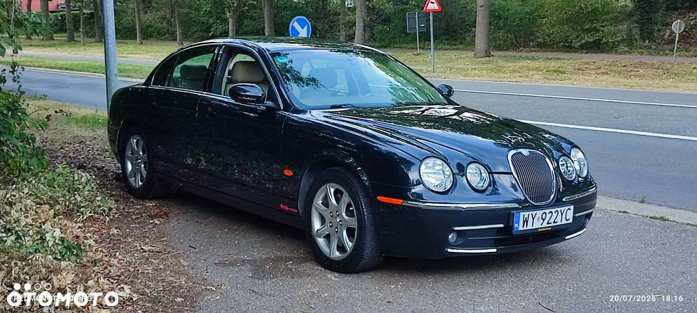 Jaguar S-Type - 10