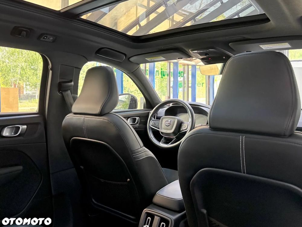 Volvo XC 40 T5 AWD R-Design - 29