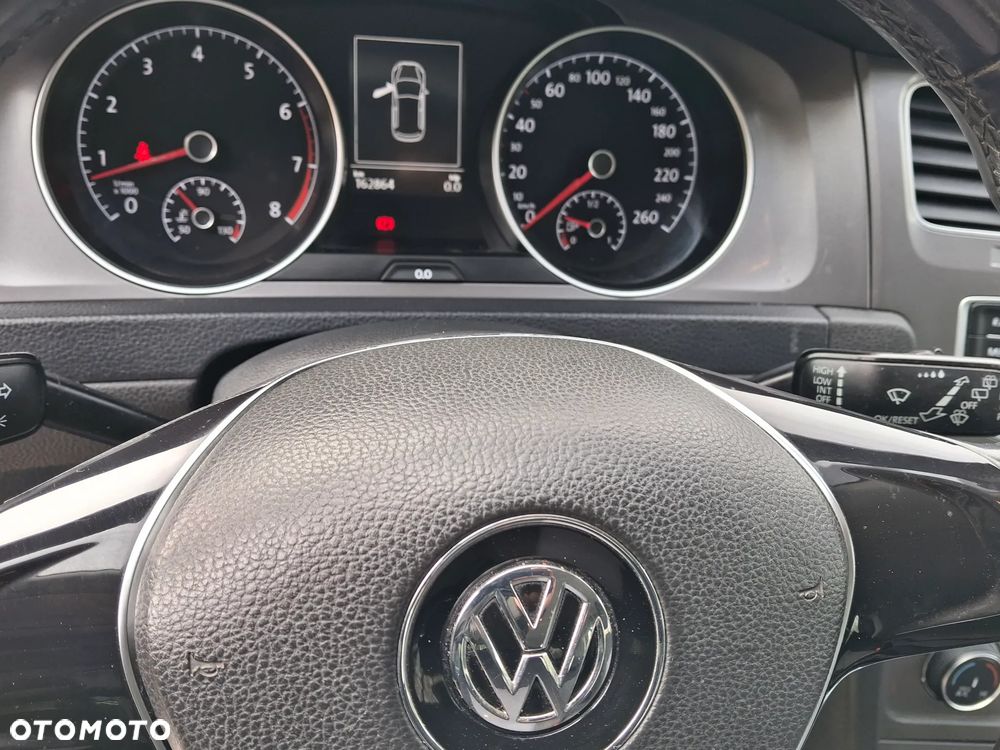 Volkswagen Golf 1.2 TSI BlueMotion Technology Comfortline - 13