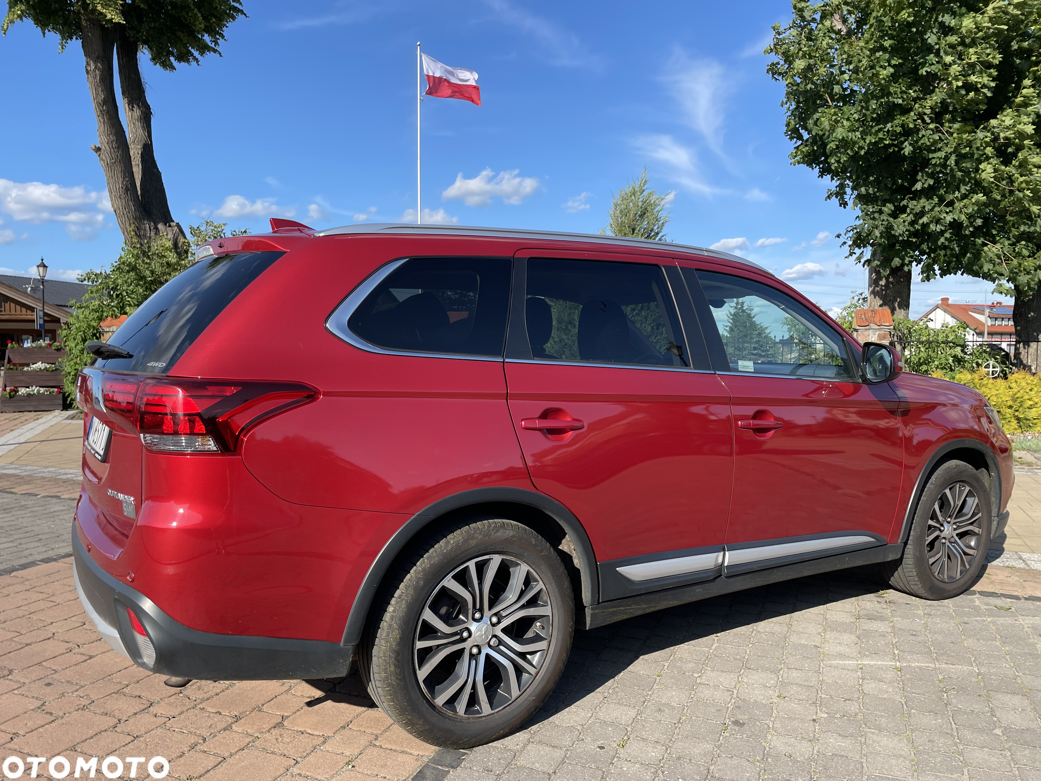 Mitsubishi Outlander - 5