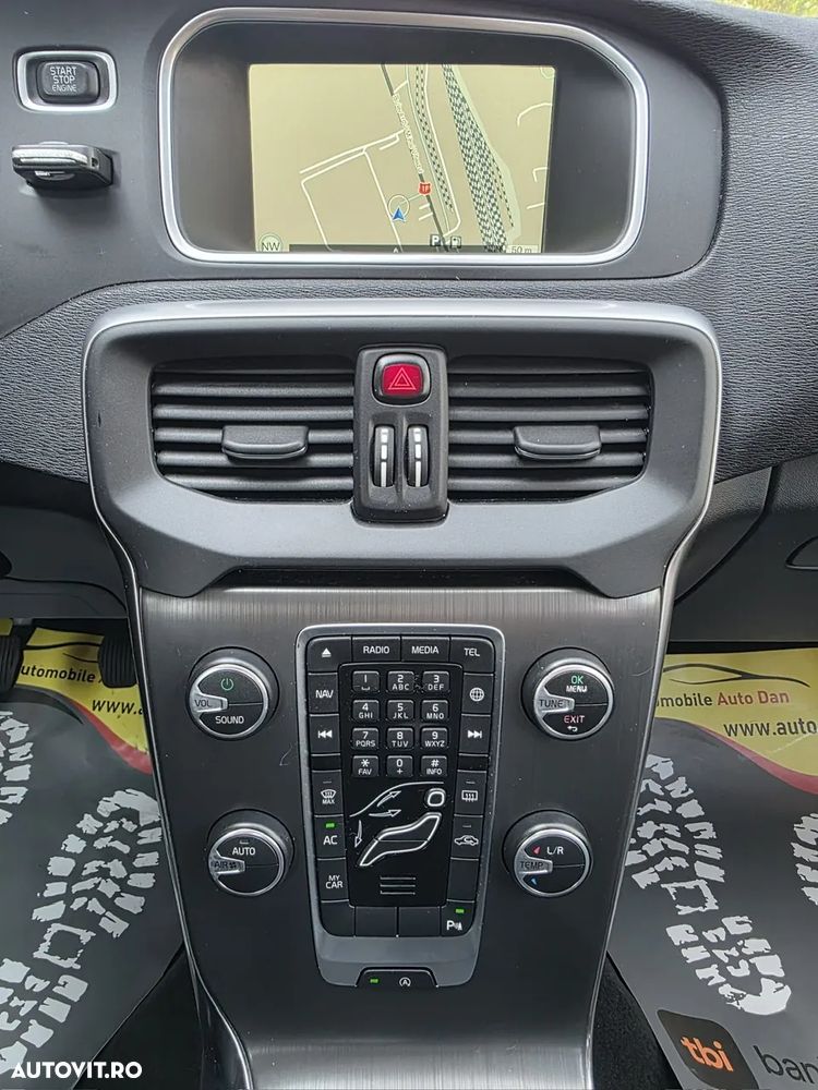 Volvo V40 D2 DRIVe Momentum - 7