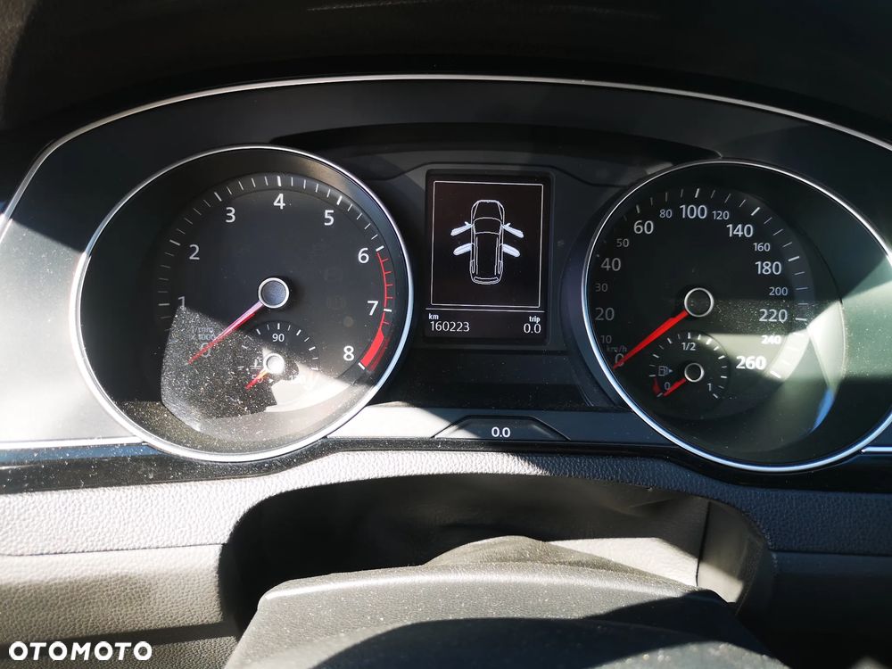 Volkswagen Passat 1.5 TSI EVO Business DSG - 9