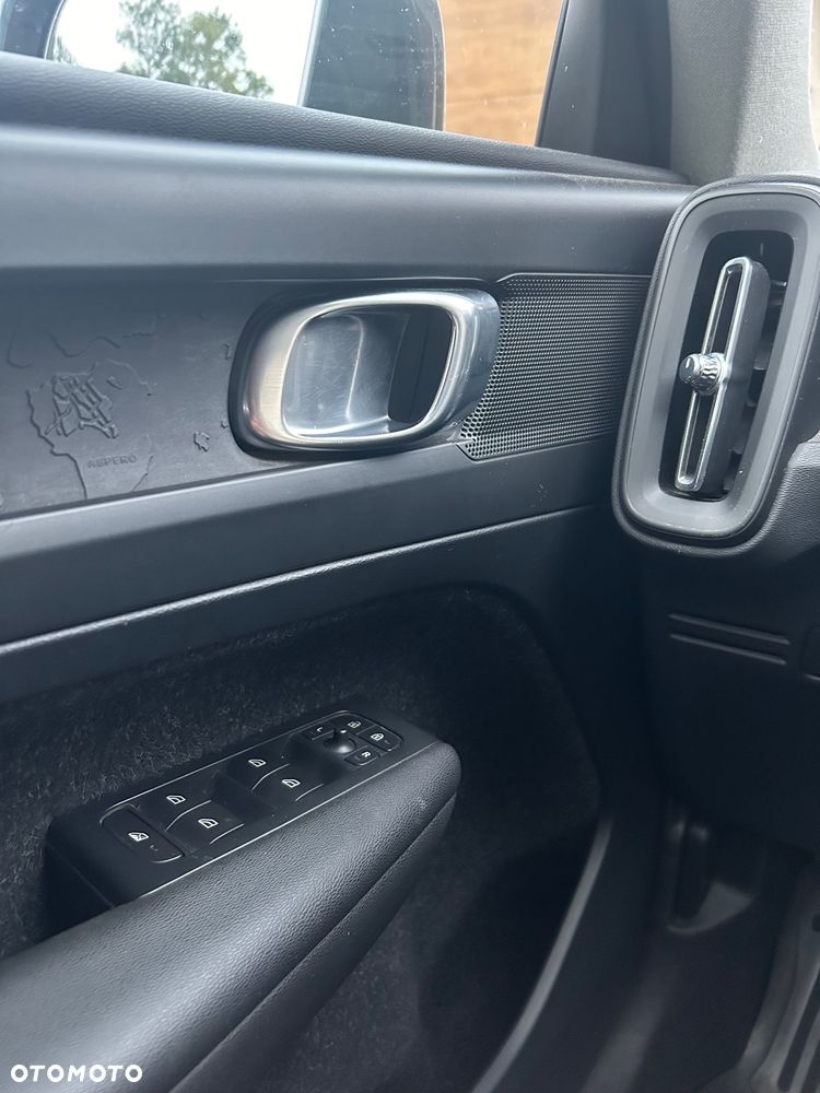 Volvo XC 40 D3 Momentum - 11