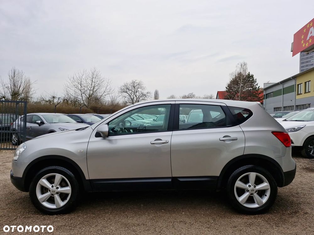 Nissan Qashqai 1.6 Tekna - 2