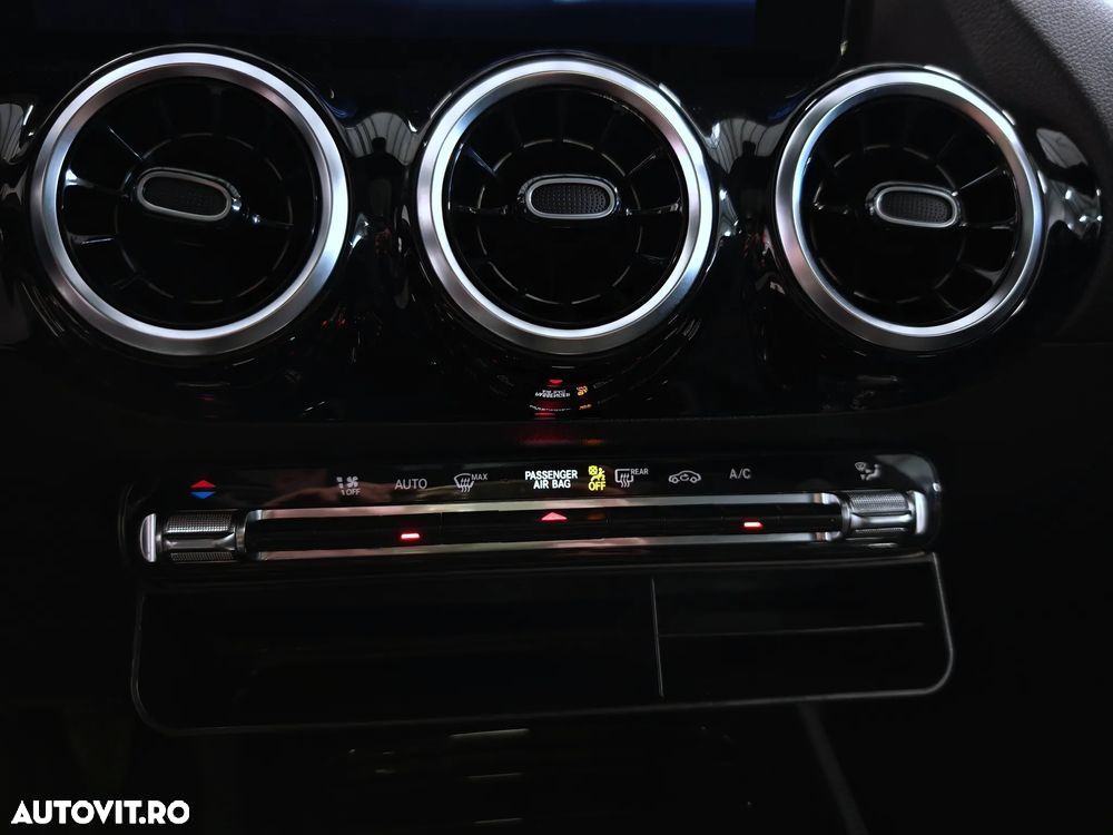Mercedes-Benz GLA 200 d Aut. - 19