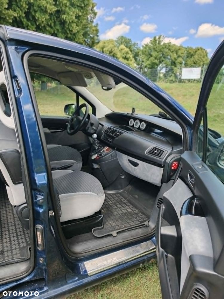 Citroën C8 - 20