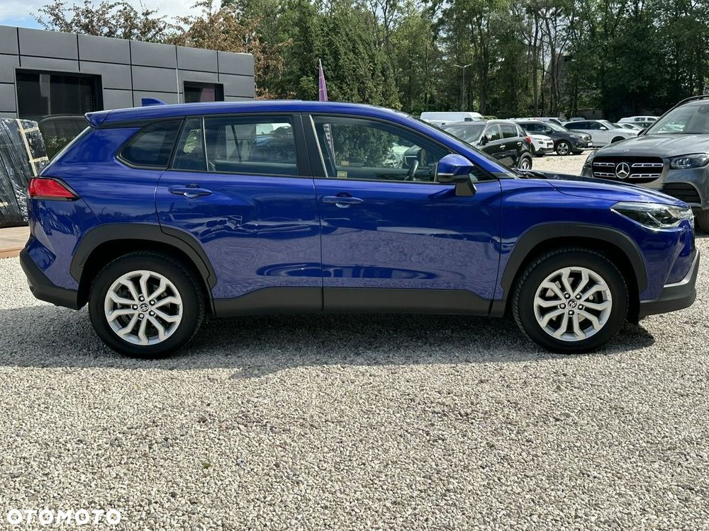 Toyota Corolla Cross - 8