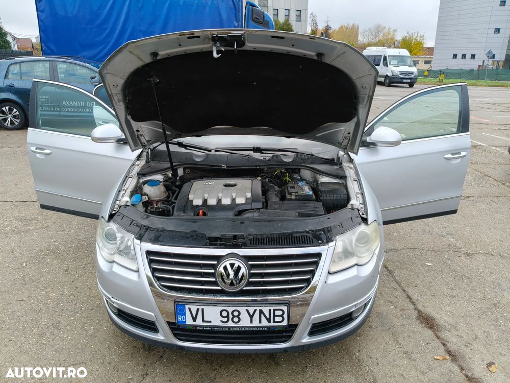 Volkswagen Passat Variant 2.0 TDI Highline DPF 4Motion - 18