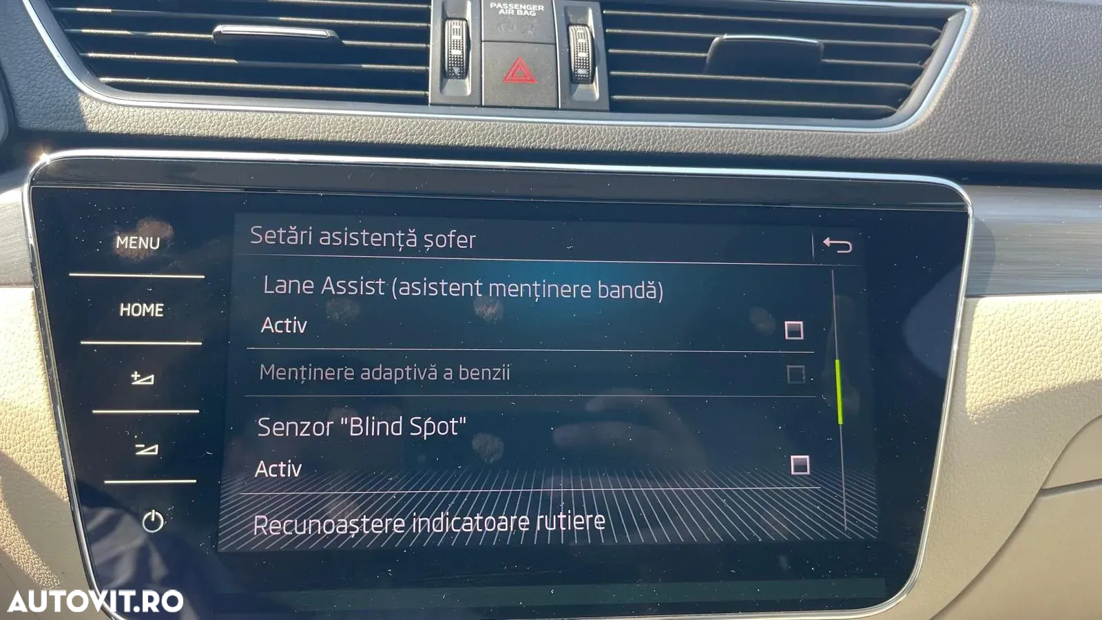 Skoda Superb Combi 2.0 TDI DSG Style - 32