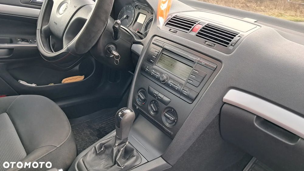 Skoda Octavia 1.9 TDI Ambiente - 9