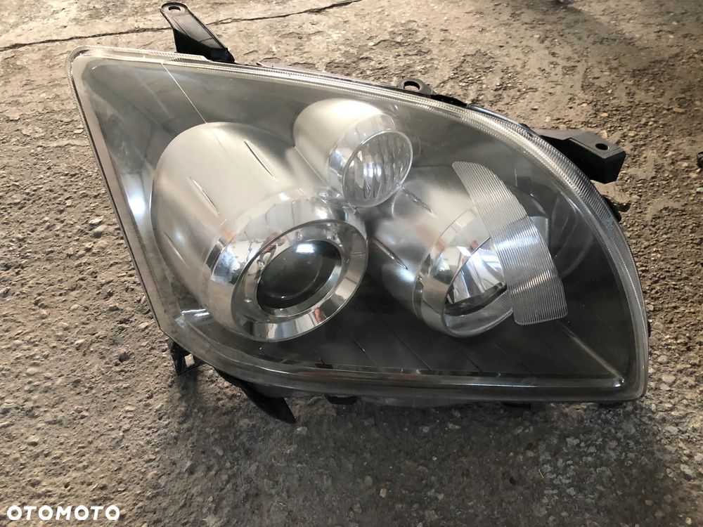 AVENSIS T25 2,4 SEDAN Toyota Avensis T25 LiFT 2006-2008 PRZETWORNICA lampy xenon 85967-24010 - 3