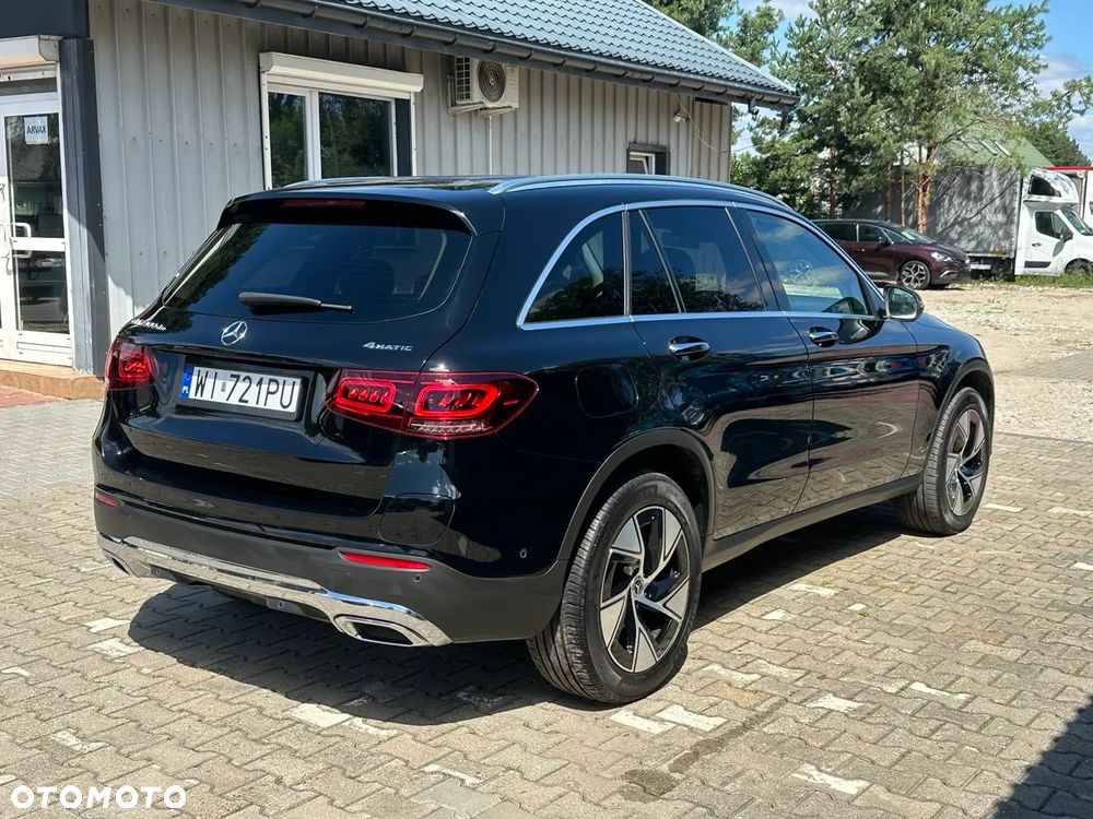 Mercedes-Benz GLC 300 de 4-Matic Business Edition - 2