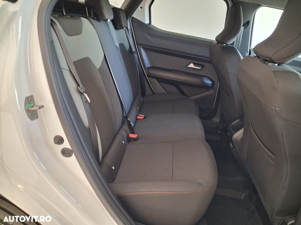 Dacia Duster HEV 140 Extreme - 23