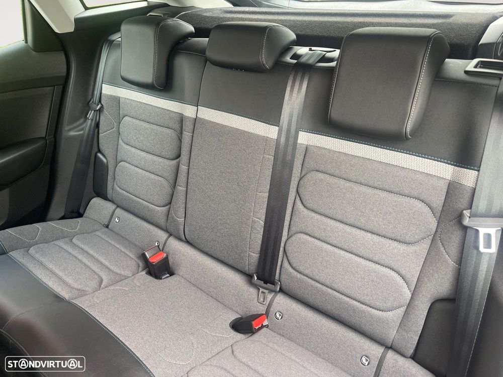 Citroën C4 1.2 PureTech Plus - 13