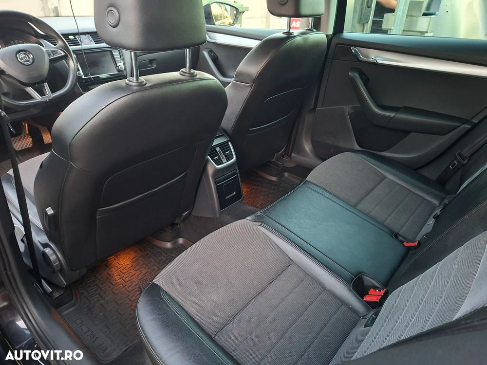 Skoda Octavia 2.0 TDI DSG Drive - 6