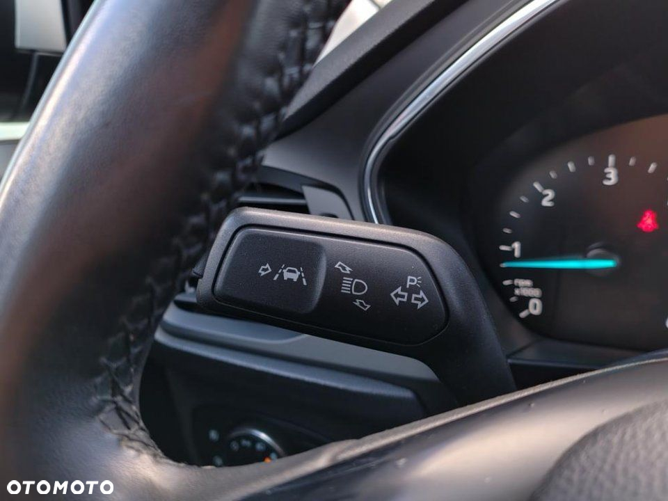 Ford Focus - 27
