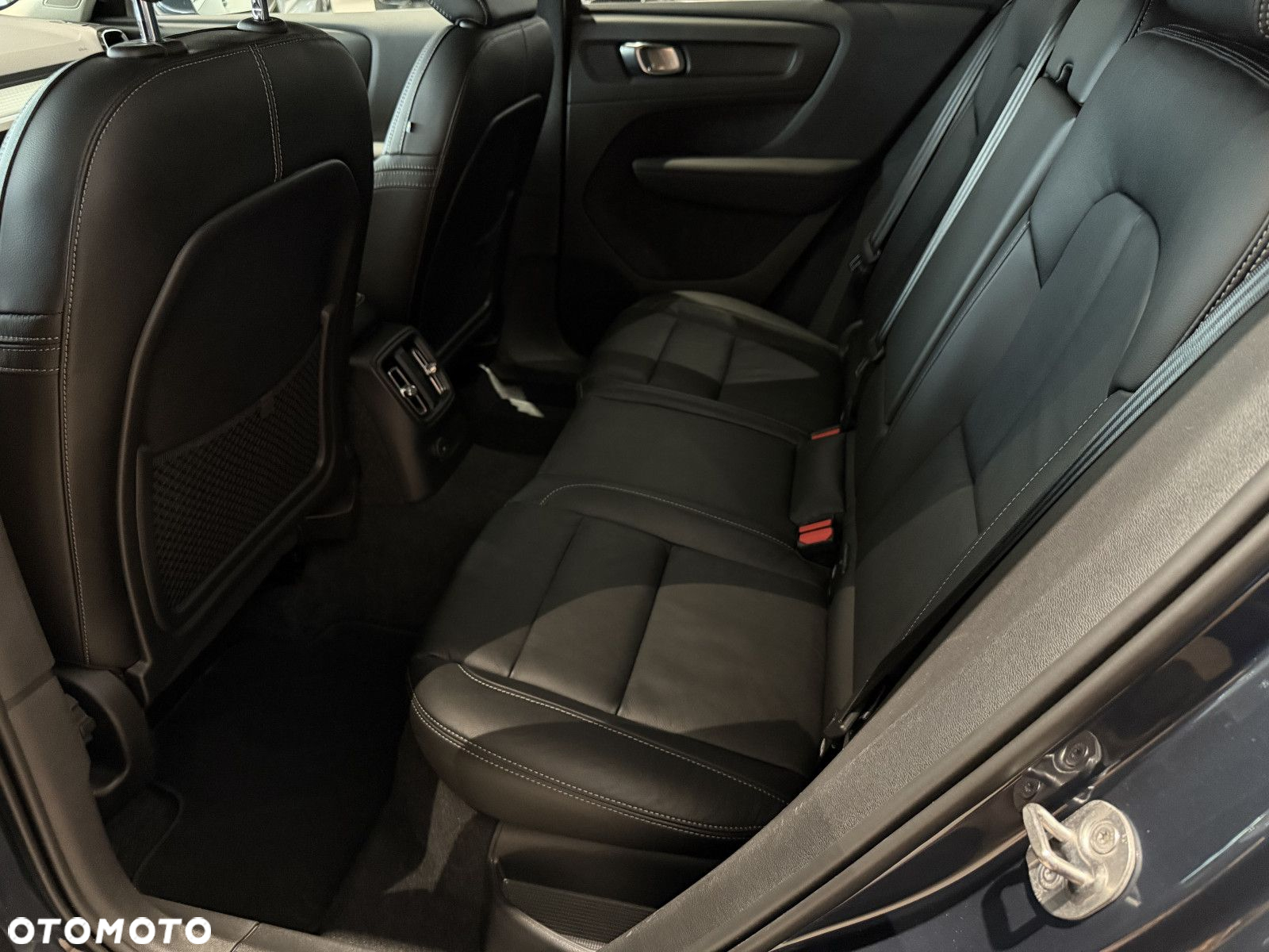 Volvo XC 40 - 14