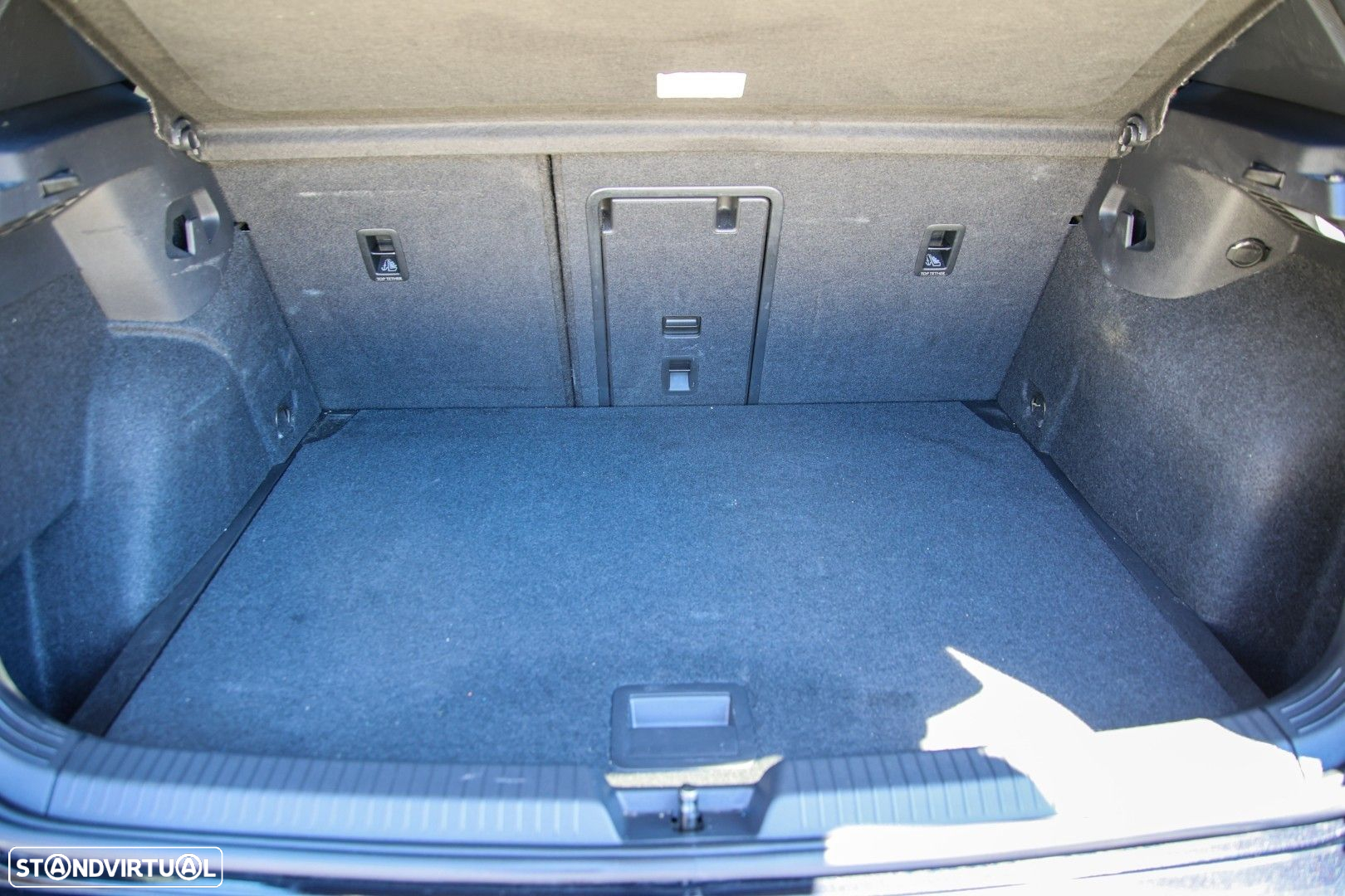 VW Golf 2.0 TSI R DSG - 47