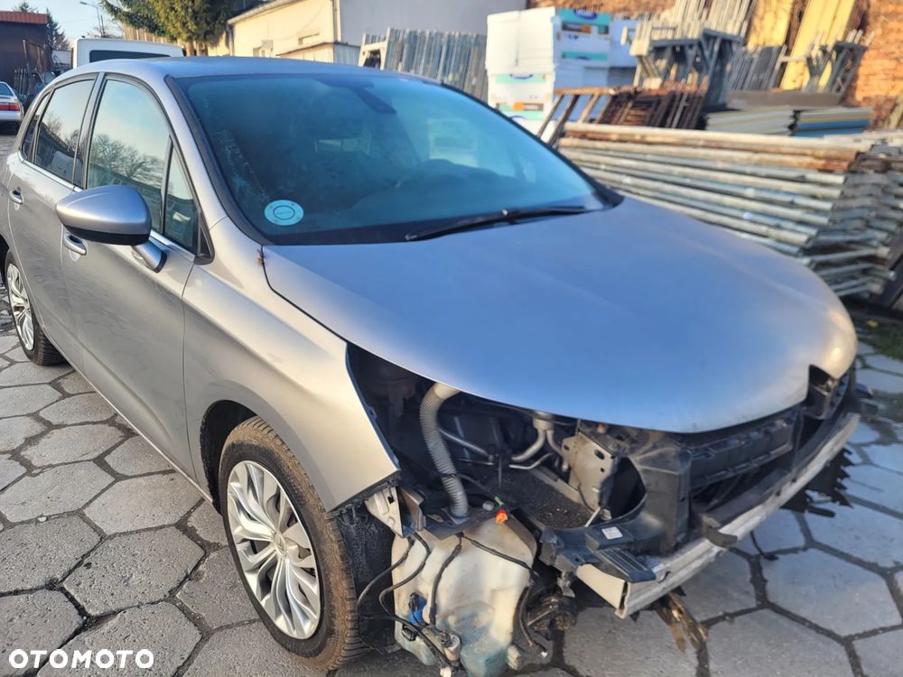 Citroën C4 BlueHDi 100 Business Class - 3