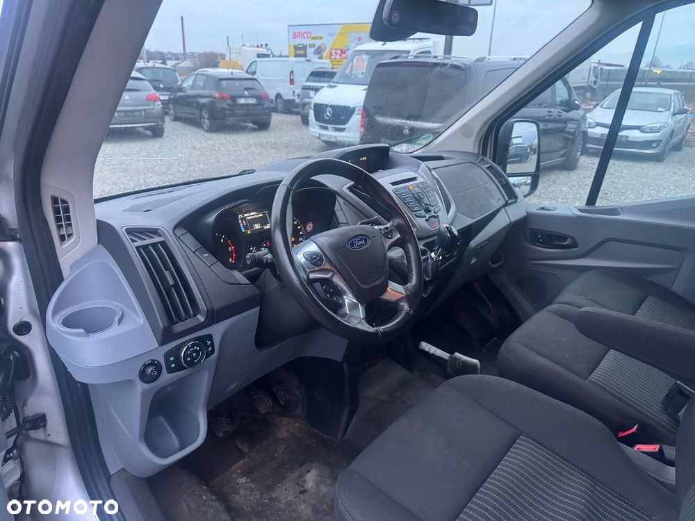 Ford Transit - 7