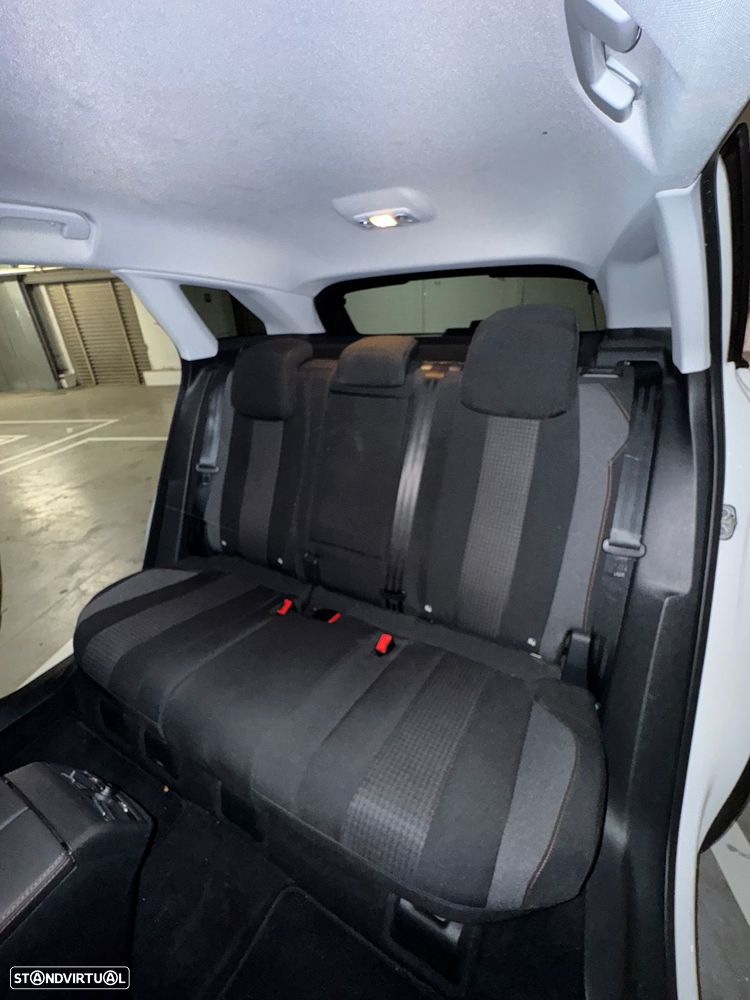 Peugeot 3008 1.5 BlueHDi GT - 25