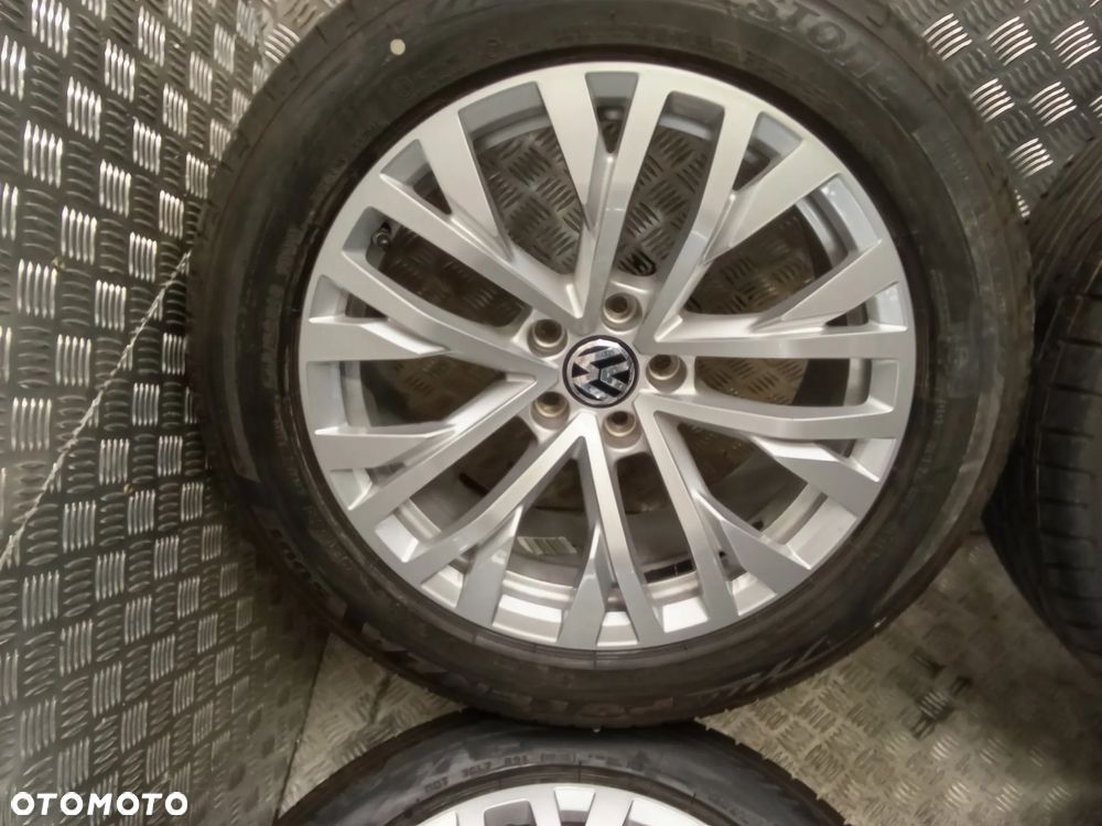 Koła Vw Touareg III 8Jx18 et25 5x112 NOWE OPONY - 4