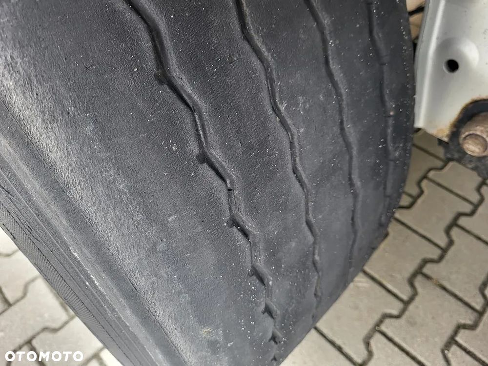 Schmitz Cargobull SCB S3T - 8