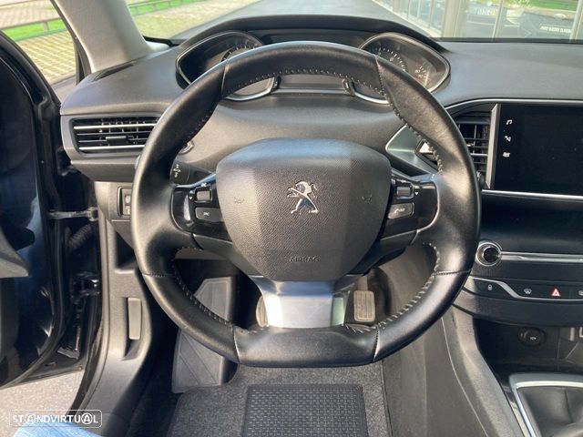 Peugeot 308 1.5 BlueHDi Style - 13