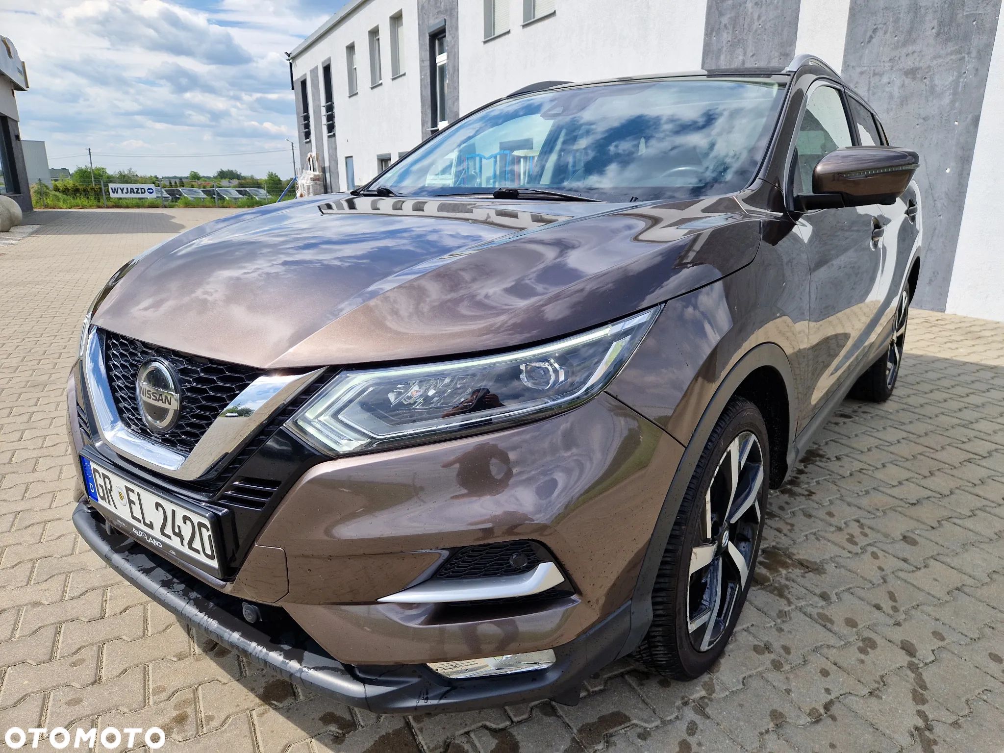 Nissan Qashqai 1.3 DIG-T Tekna - 1